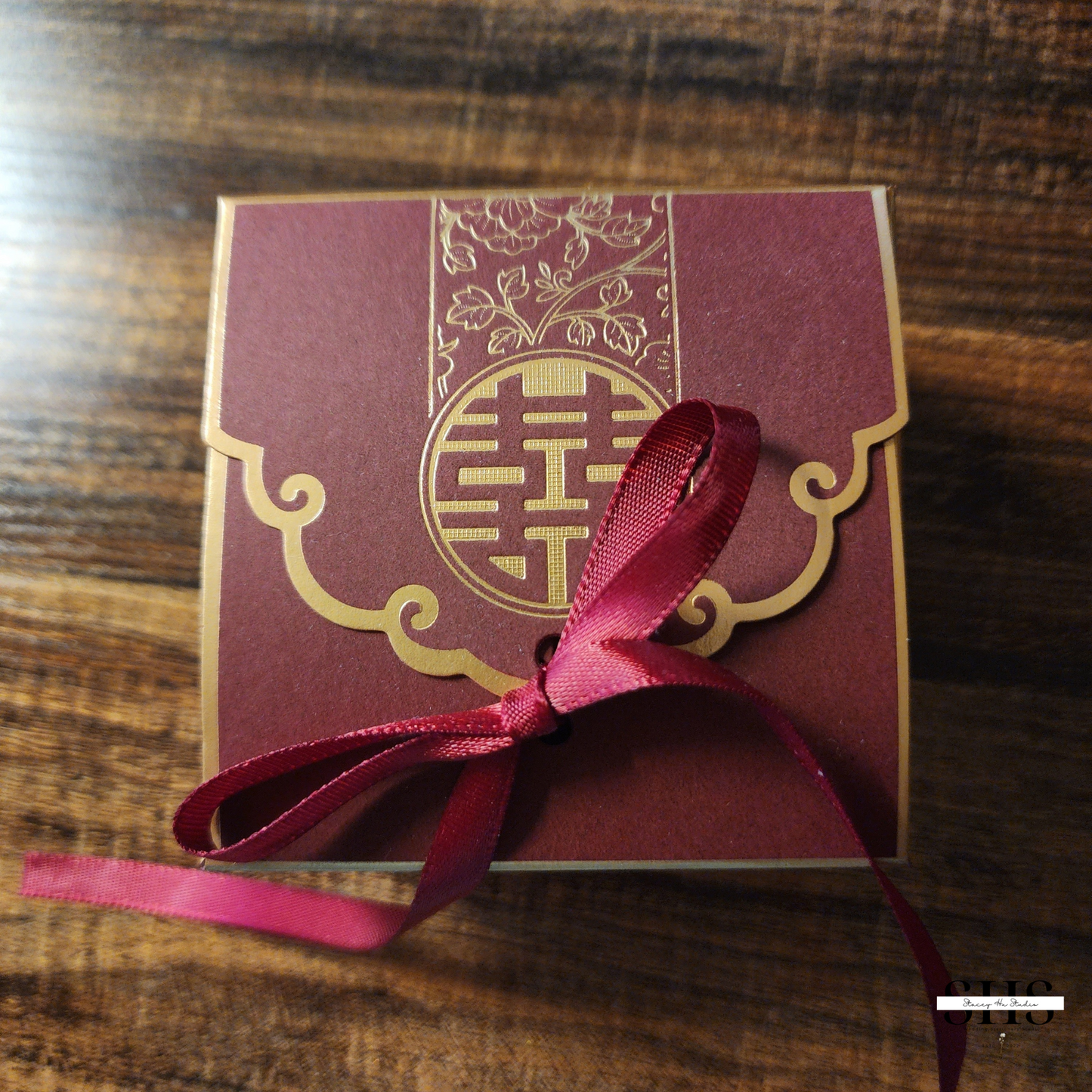 Burgundy and Gold Asian Wedding Square Favors Boxes | 3 Sizes