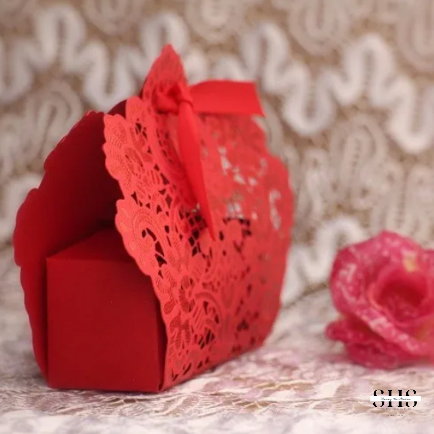 Laser Cut Hollow Lace Flower Party Favor Boxes | Small