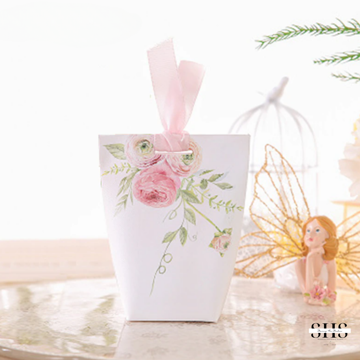 Simple Rosy Pink French Style Party Favor Boxes | Small