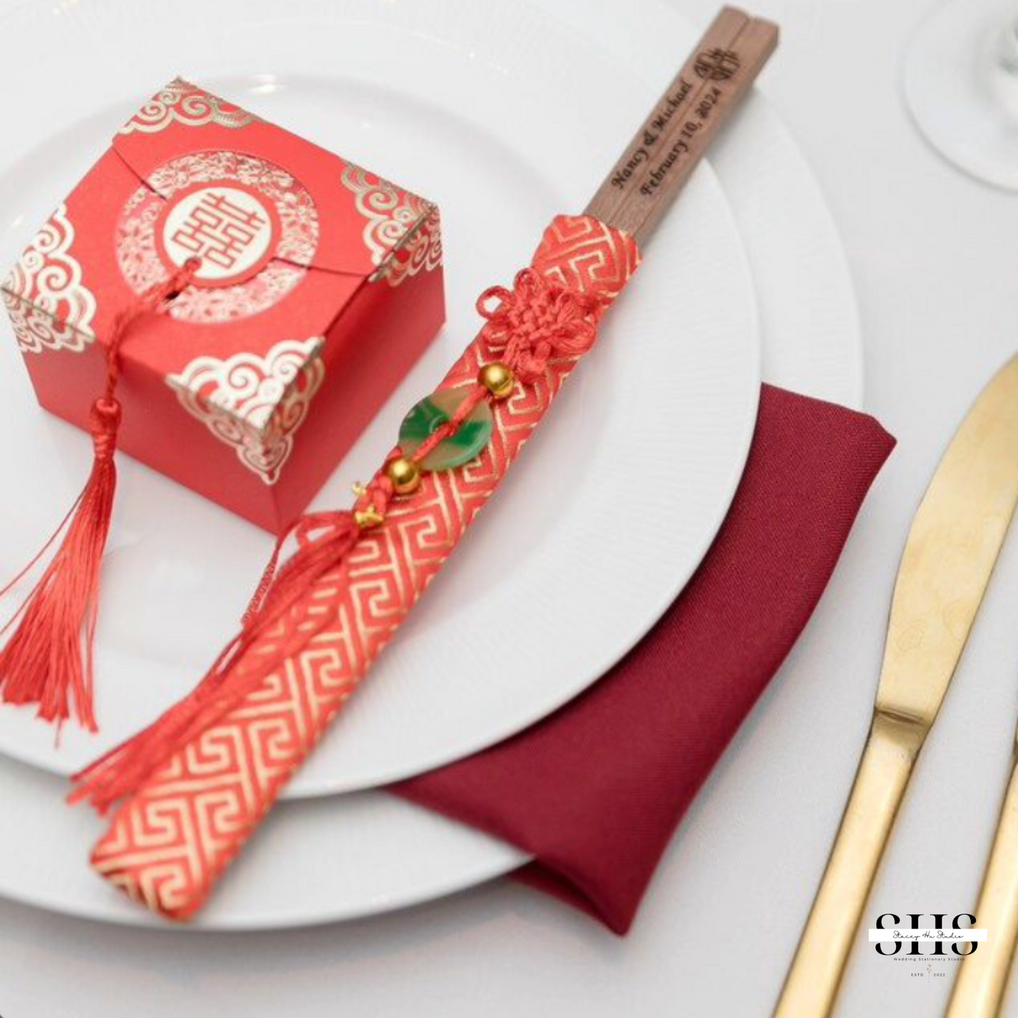 Red & Gold Asian Wedding Square Party Favors Boxes | 3 Sizes